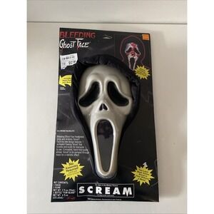 Vintage 1997 Scream Ghost Face Bleeding Halloween Mask with Blood Heart Pump NEW